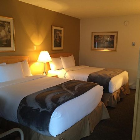 Eastglen Inn Edmonton Extérieur photo