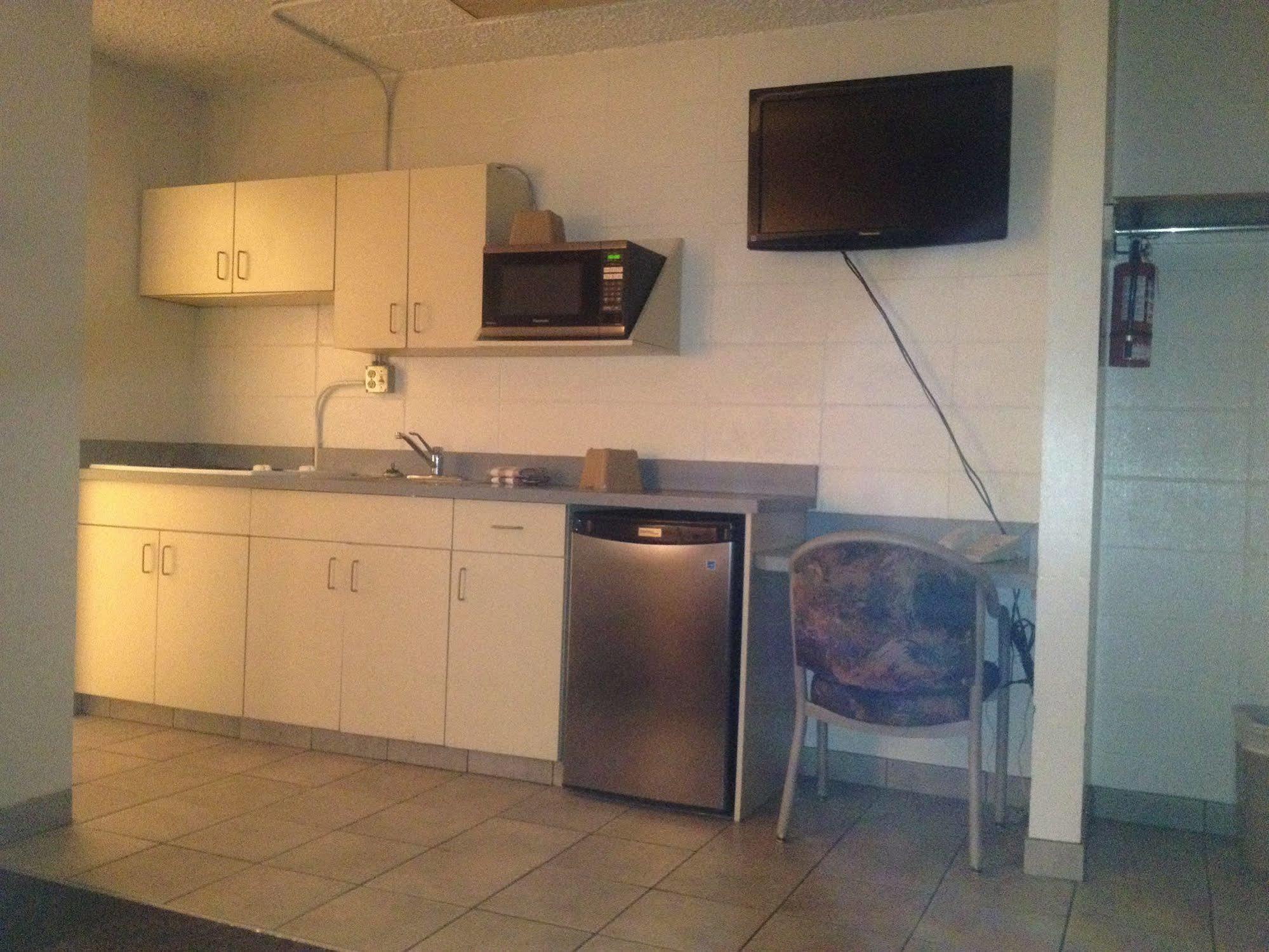 Eastglen Inn Edmonton Extérieur photo